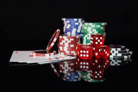 Live Free Bet Blackjack table at kingkong4d slot with multi-camera dealer stream and card display